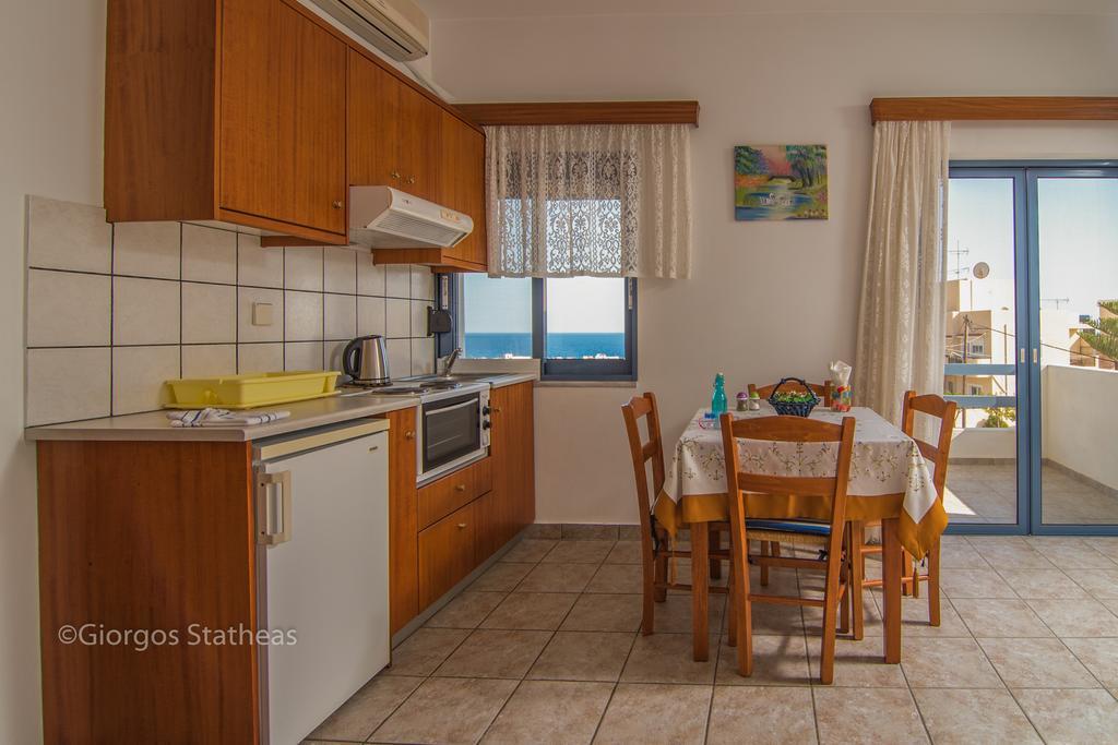 Roula Apartments Paleóchora Extérieur photo