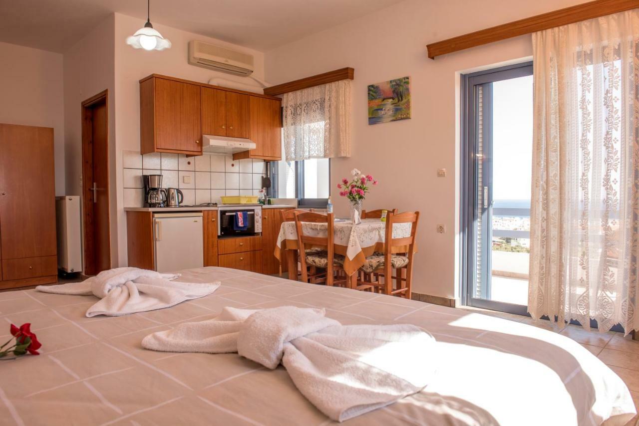 Roula Apartments Paleóchora Extérieur photo