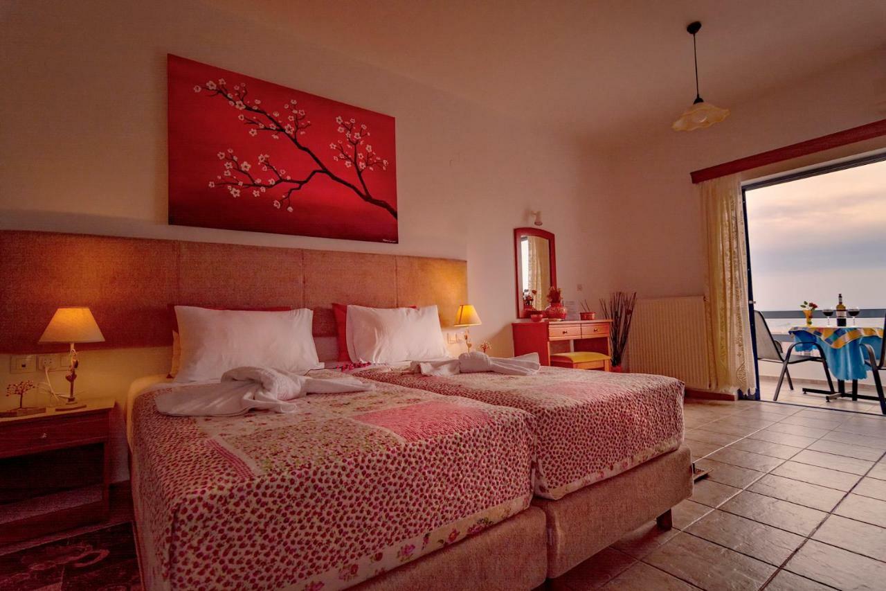 Roula Apartments Paleóchora Extérieur photo